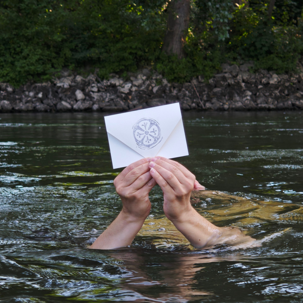 Kunstvoll Mail Club
