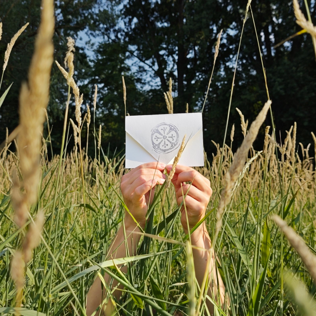 Kunstvoll Mail Club